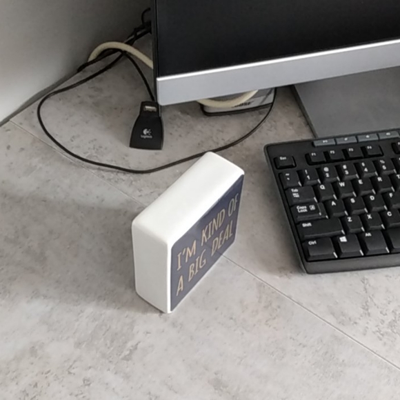 Double sided ceramic paperweight - Picture 3 of 4